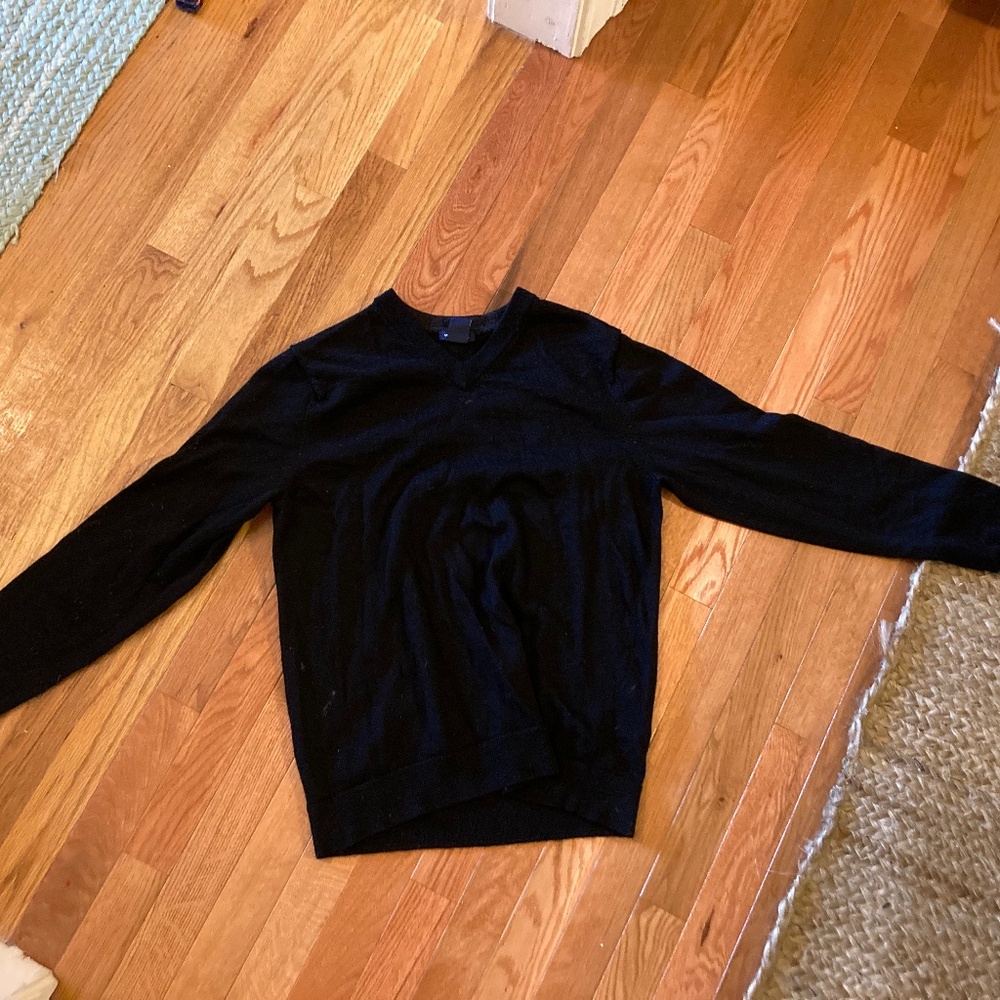 Men’s Black Gap Merino Crewneck Sweater Size M